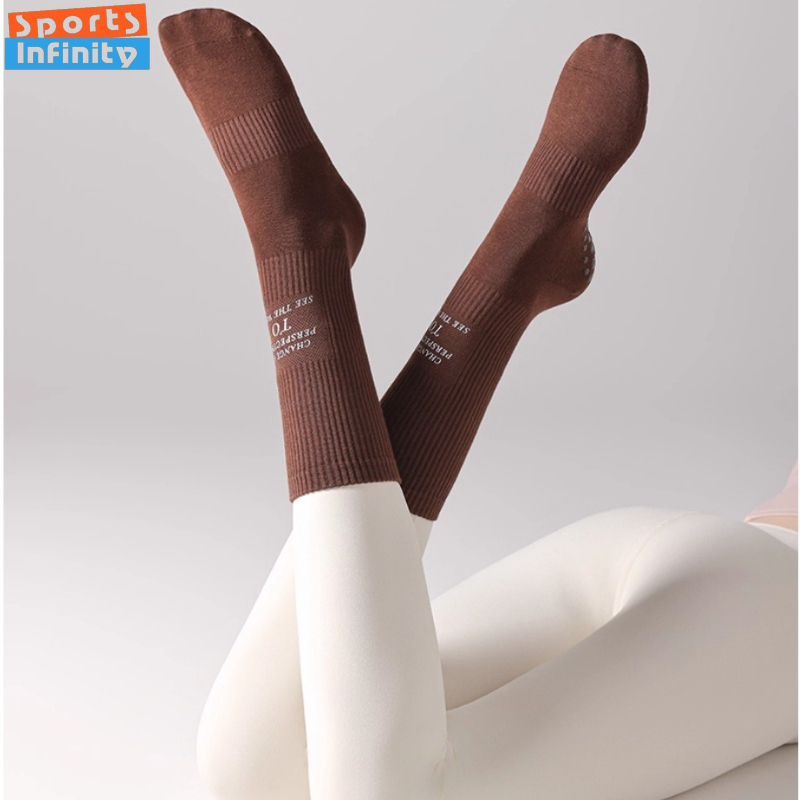 Średniej długości skarpety do  – Pilates Yoga Hose recenzja i cena